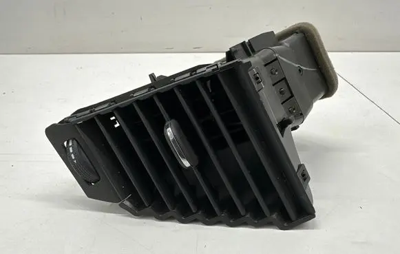 Opel Astra K Dashboard side air vent grill/cover trim 39079606