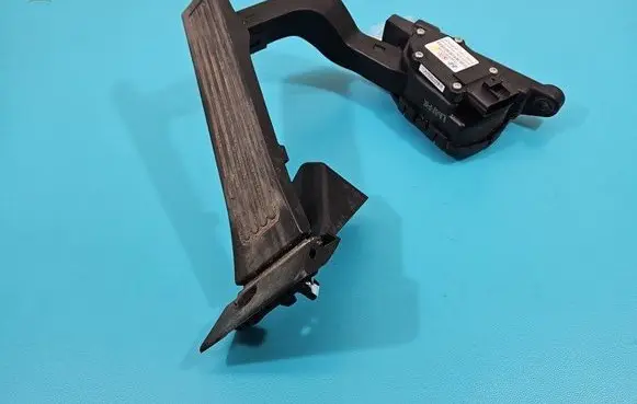 Hyundai ix35 Accelerator throttle pedal 32727-2S000 IMPRK1412701