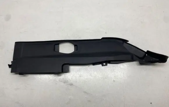 Audi A8 S8 D4 4H Fender end trim 4H0819336 30105102