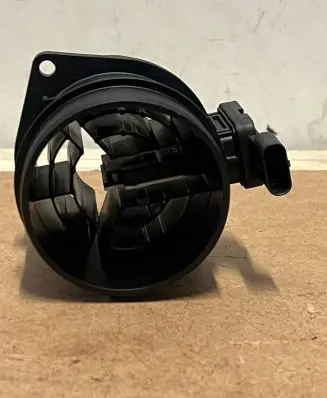 Mercedes-Benz Sprinter W907 W910 Mass air flow meter A6519050500