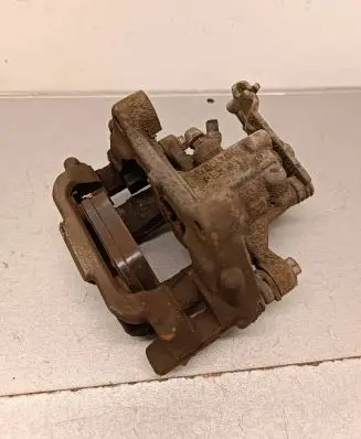 Skoda Superb B6 (3T) Rear brake caliper