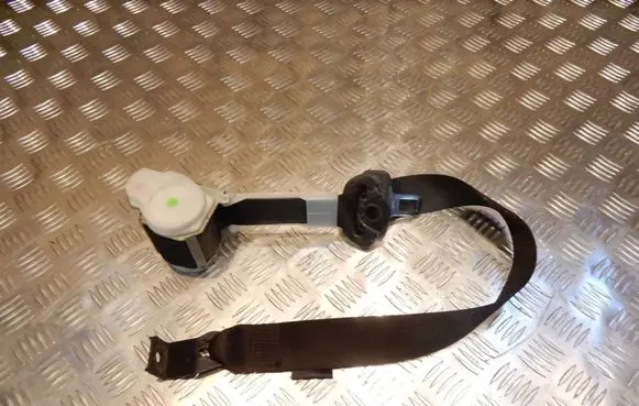 Opel Vectra C Front seatbelt 20106