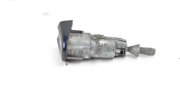 Volkswagen Golf Plus Front door lock (next to the handle) BH8ES ZP52