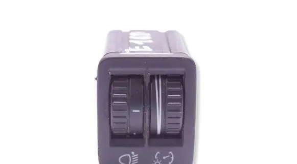 Volkswagen PASSAT B5 Headlight level height control switch 3C0941333A