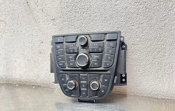 Opel Astra J Head unit multimedia control 13346050 28273787 110613A50136