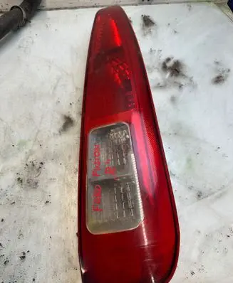 Ford Fusion Rear/tail lights 8989