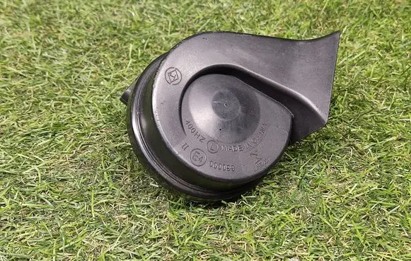Buick Encore I Horn signal 42385696