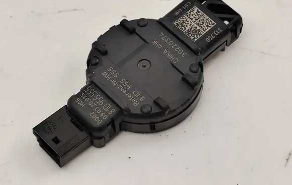 Audi A4 S4 B9 8W Rain sensor 81D955555 0002