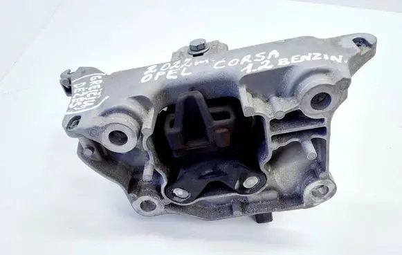 Opel Corsa F Gearbox mount 9824272980 9824312980