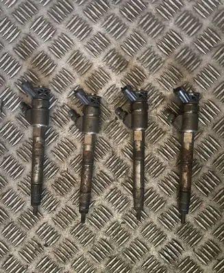 Iveco Daily 6th gen Fuel injector 0445110564