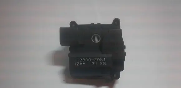 Toyota Corolla Verso AR10 Air flap motor/actuator 1138002051 2J28 PM10JM2