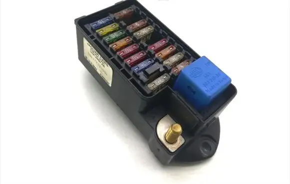 Jaguar XJ X300 Fuse module LNA2800AE 518587027