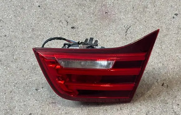 BMW 4 F32 F33 Tailgate rear/tail lights 7296102