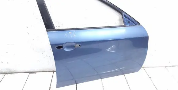 Subaru Impreza III Front door