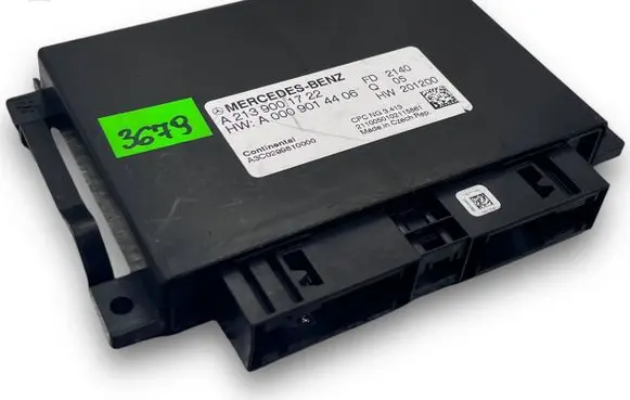 Mercedes-Benz E AMG W213 Central body control module S3679 A2139001722