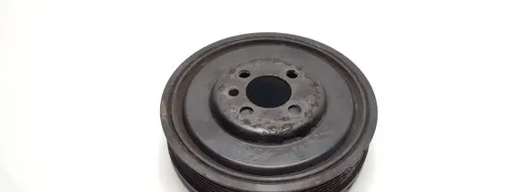Volkswagen PASSAT B6 Crankshaft pulley 03G105243