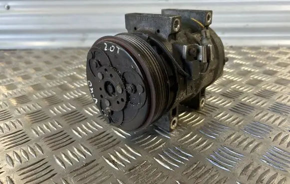 Volvo S40, V40 Air conditioning (A/C) compressor (pump) 30613839 SAEJ639 972D321240