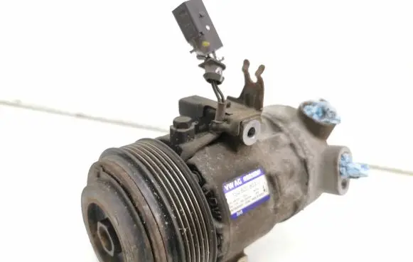 Volkswagen Up Air conditioning (A/C) compressor (pump) 1S0820803C 3e2110313