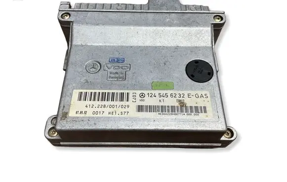 Mercedes-Benz E W124 Engine control unit/module 1245456232