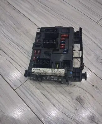 Citroen C3 BSM Control unit 9643498880