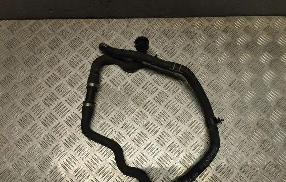 BMW 4 F32 F33 Engine coolant pipe/hose 9208184