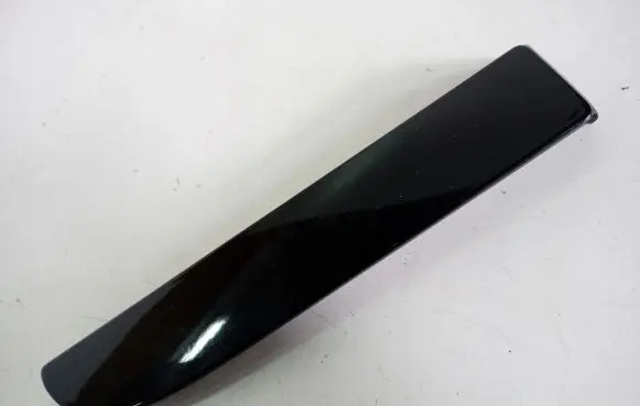 Roof trim bar molding cover