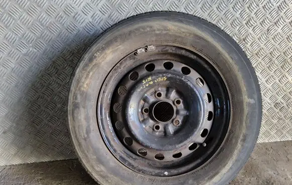 Mitsubishi Space Wagon R15 steel rim 82798T28