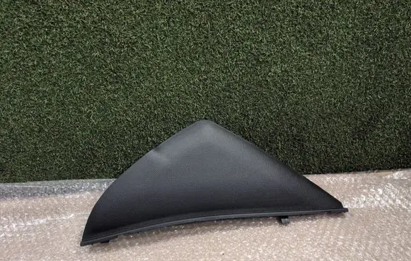 Hyundai i10 Dashboard side end trim XB984715010