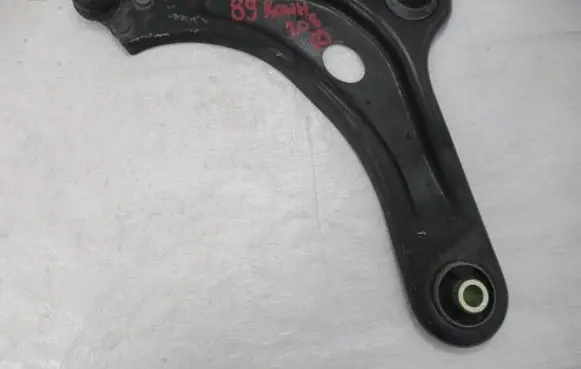 Peugeot 208 Front control arm