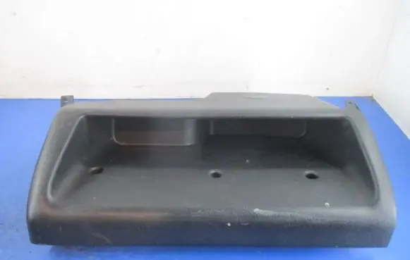 Volkswagen Golf III Glove box 1H1857924