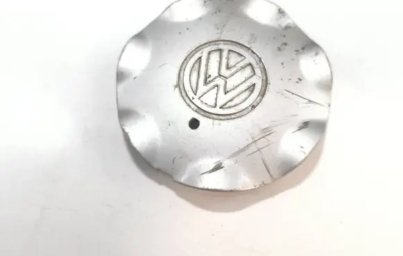 Volkswagen Golf III Original wheel cap 1H0601149K