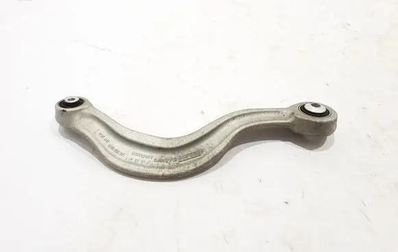 Audi Q7 4M Rear upper control arm/wishbone 4M0505397P