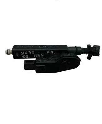 Volvo XC70 Headlight washer spray nozzle 30655066 060508