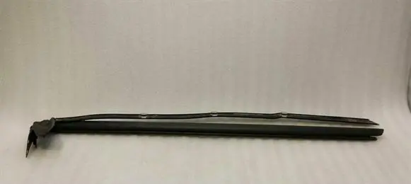 Mercedes-Benz CL C216 Front door rubber seal A2166700138
