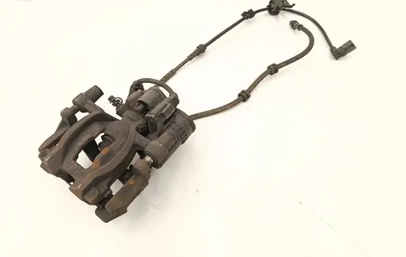 BMW 2 F46 Rear brake caliper 6885537 9317092