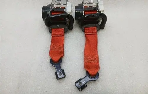 Chevrolet Corvette C8 Front seatbelt buckle 84716343