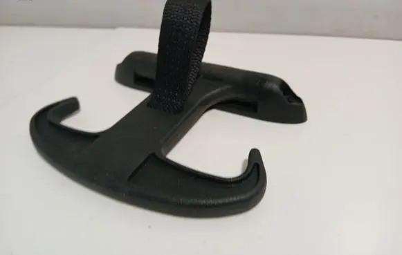 Audi A8 S8 D3 4E Tie down hook / loop 6Y5867615