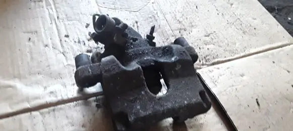 Renault Laguna III Rear brake caliper