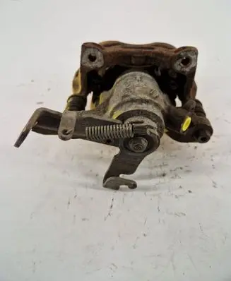 Mazda 3 III Rear brake caliper 