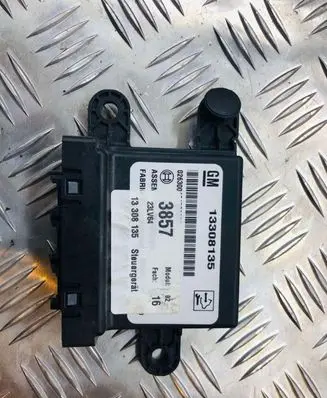 Opel Insignia A Parking PDC control unit/module 13308135
