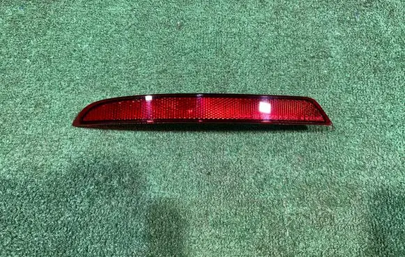 Opel Astra J Rear tail light reflector 13370756