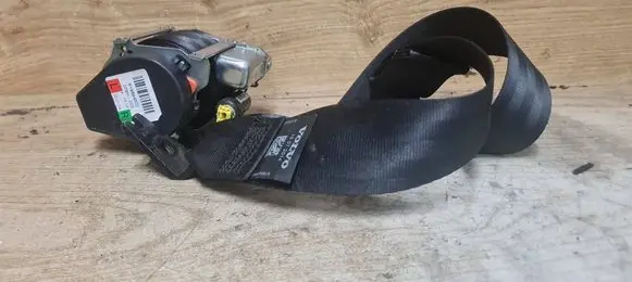 Volvo V40 Rear seatbelt 31292072