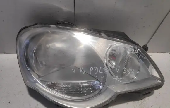Volkswagen Polo IV 9N3 Headlight/headlamp 1EE24701918