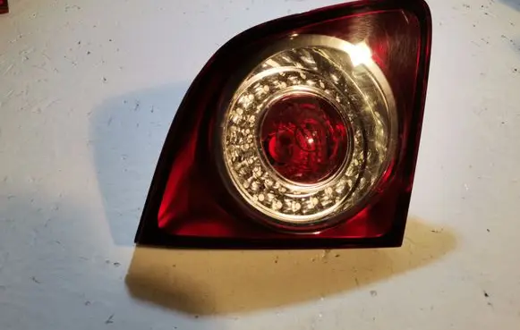Volkswagen Golf Plus Tailgate rear/tail lights 5M0945093J