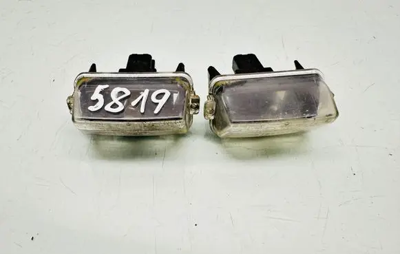 Toyota Yaris Number plate light