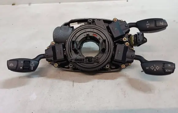 BMW 5 E60 E61 Airbag slip ring squib (SRS ring) 6911614