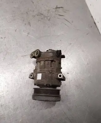Opel Corsa D Air conditioning (A/C) compressor (pump) 55701200