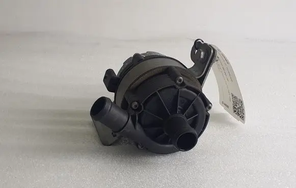 Porsche 718 Cayman 982 982c Electric auxiliary coolant/water pump 982965553 04L965567 982.965.558