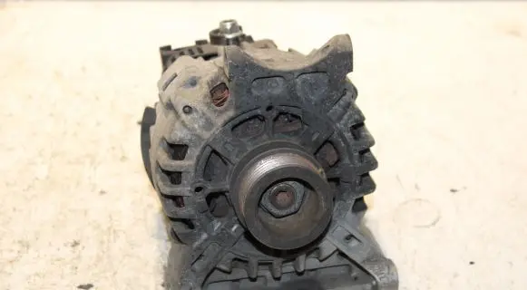 Mercedes-Benz A W169 Generator/alternator A2661540802
