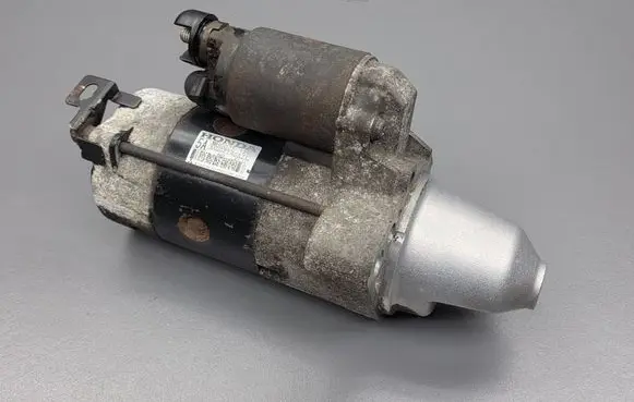 Honda CR-V Starter motor MHG025 M002T85871